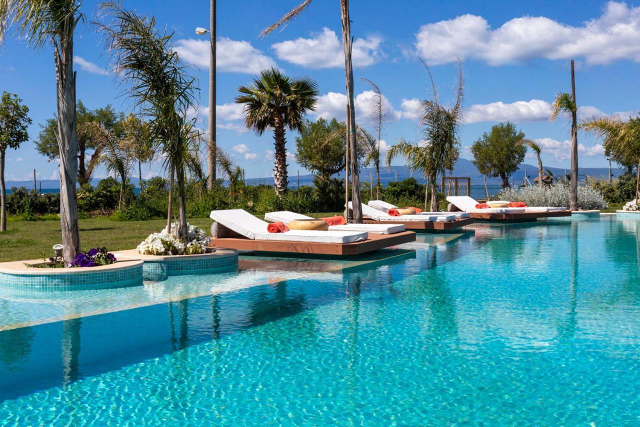 Elysian Luxury Hotel And Spa Kalamata Exterior foto